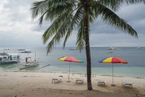 Alona Beach. Not a bad place to hang out.